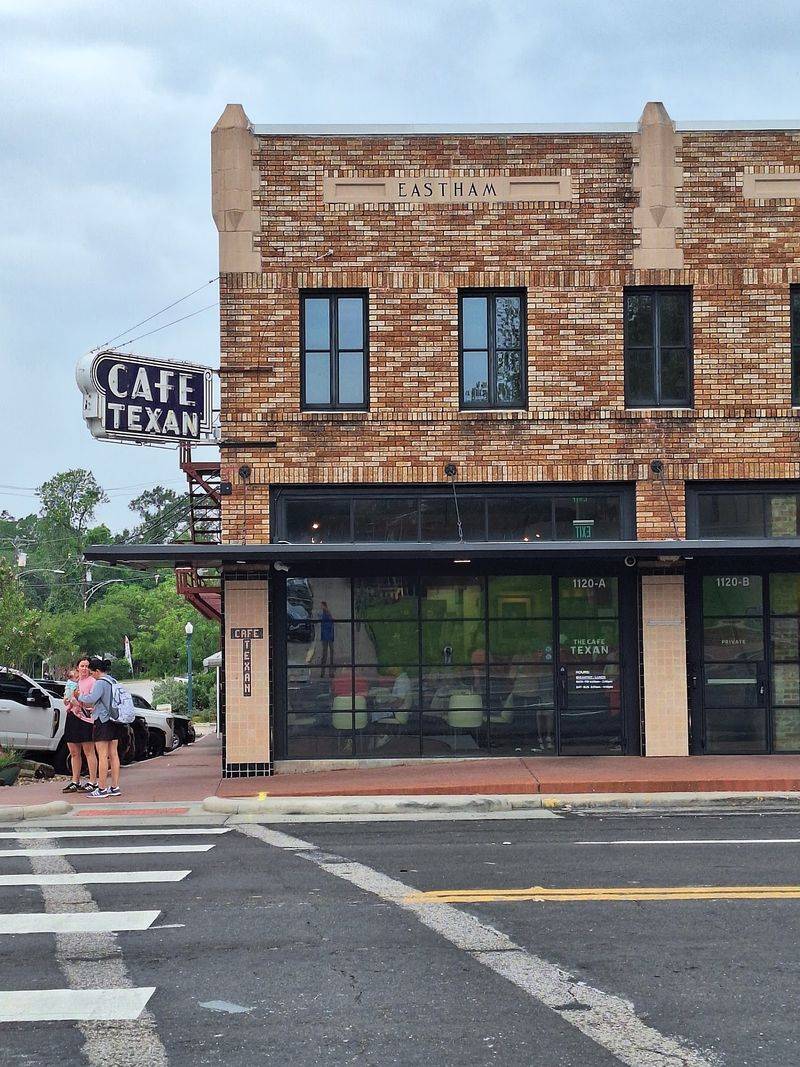 Why the Old Corner Still Draws a Crowd Why the Old Corner Still Draws a Crowd