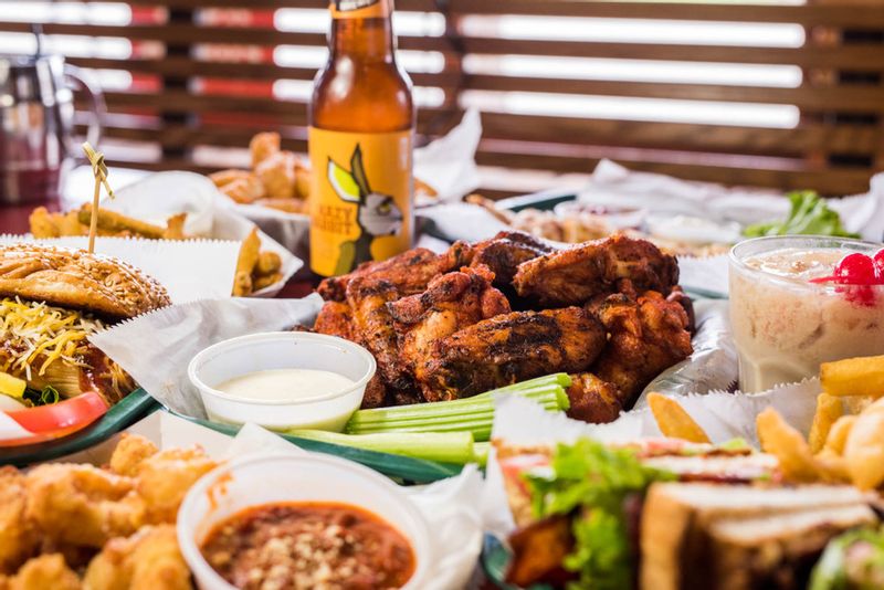 Worth the Seat, Not the To-Go Box Worth the Seat, Not the To-Go Box