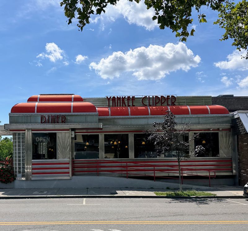 Yankee Clipper Diner, Beacon, NY