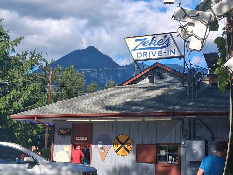 Zeke's Drive In, Gold Bar, WA