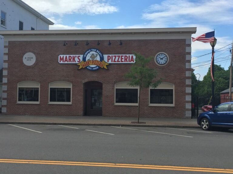 The 8 Small-Town Pizzerias In New York Locals Have Sworn By For Decades