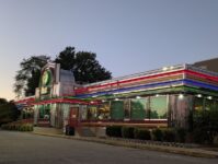 Annapolis Regulars Keep Coming Back To The Booths At This Retro Double T Diner