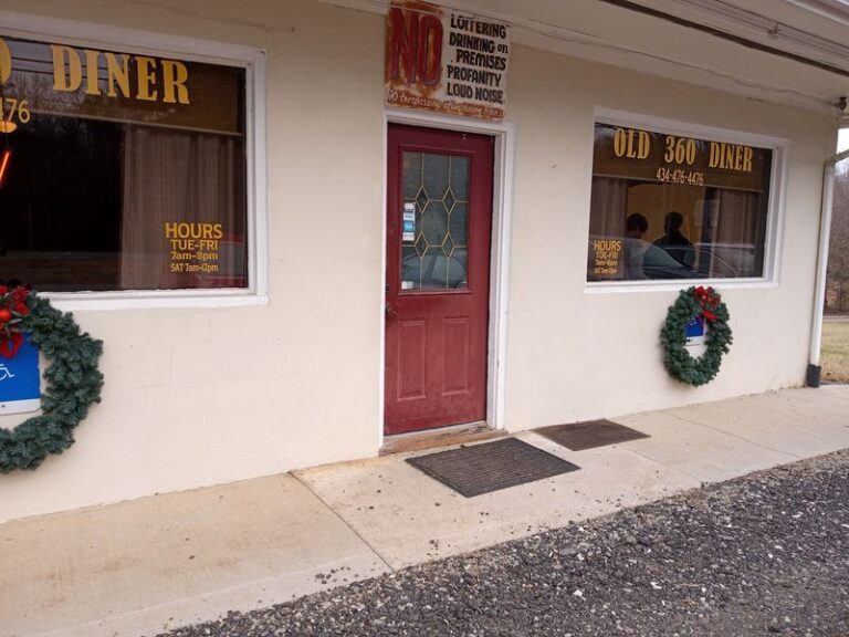 Virginians Go Out Of Their Way For The Home Cooking And Brown Sugar Pie At This Cozy Halifax Country Diner