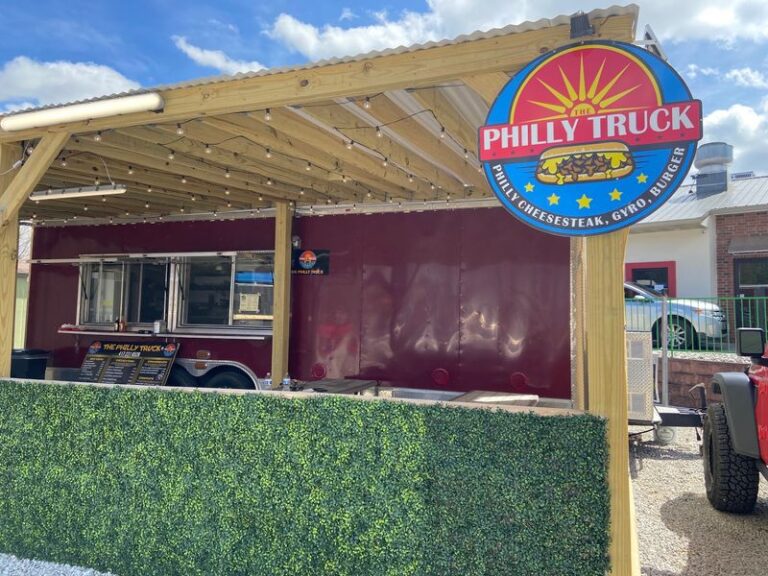 Craving A Real Philly Cheesesteak? This Branson, Missouri Food Truck Chops It Fine And Crispy Like Pat’s