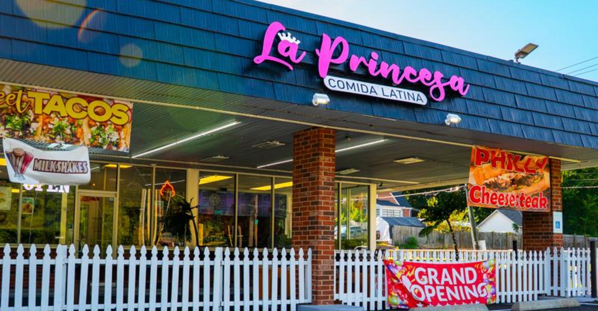 Road-Trippers Crossing Virginia Stop For Halal Birria At This Family-Owned Chesterfield Spot