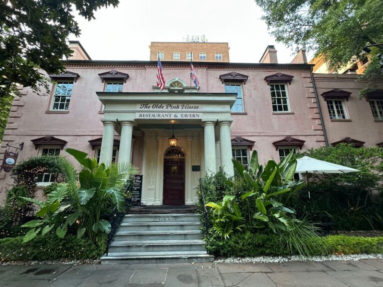 Ask Anyone In Savannah And They’ll Send You To The Olde Pink House For Crispy Scored Flounder