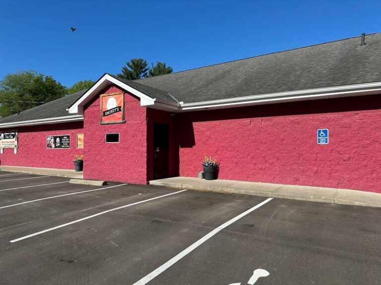 Want Memphis-Style BBQ In Minnesota? Locals Will Send You To This East Bethel Joint