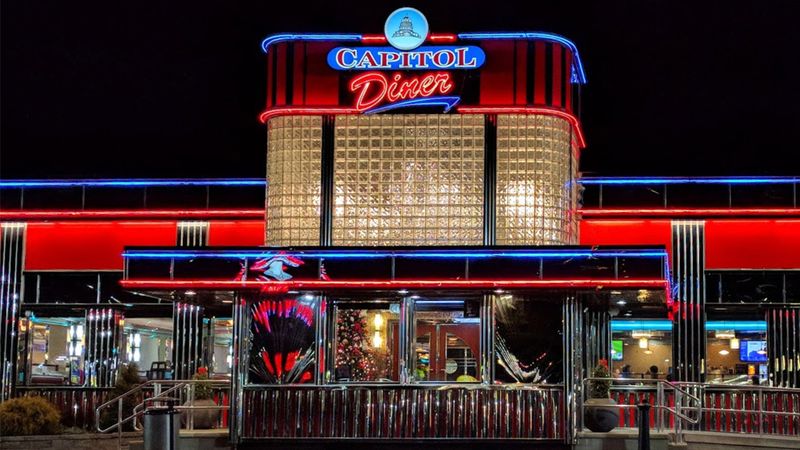 People Drive From All Over Pennsylvania For The Hot Roast Beef At This Harrisburg-Area Diner