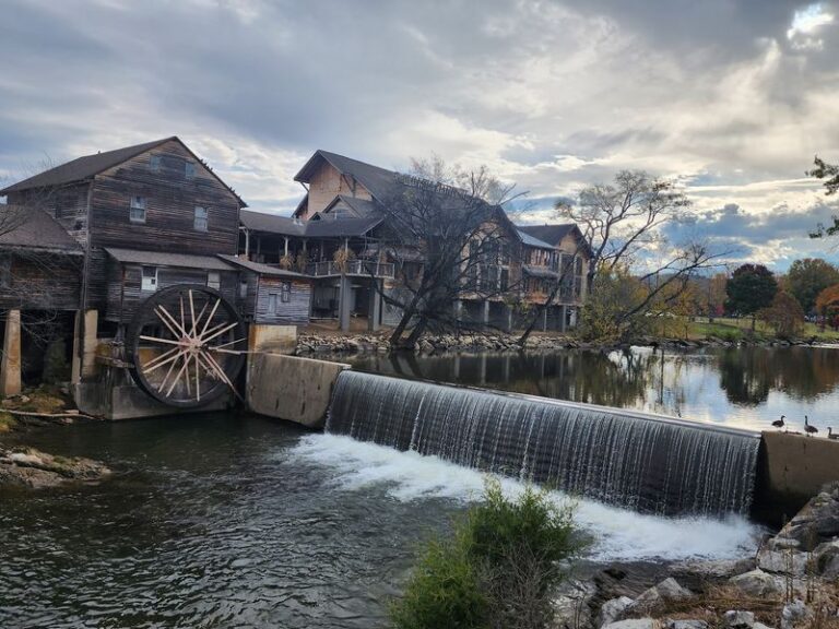 Pigeon Forge Visitors Fill Up On Southern Feasts At The Old Mill Restaurant Beside A Working Gristmill