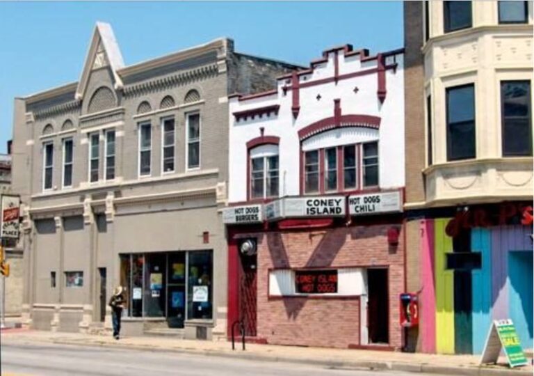Inside Wisconsin’s Oldest Bar, The Fox River Brewing’s Neighbor, Walker’s Point Tavern Pours History