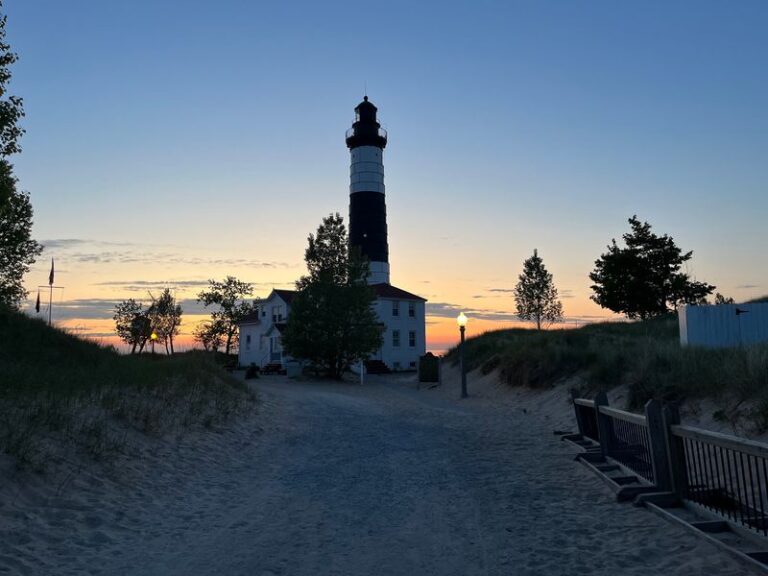 Retirees Find Lake Michigan Sunsets And Modest Home Prices In Ludington