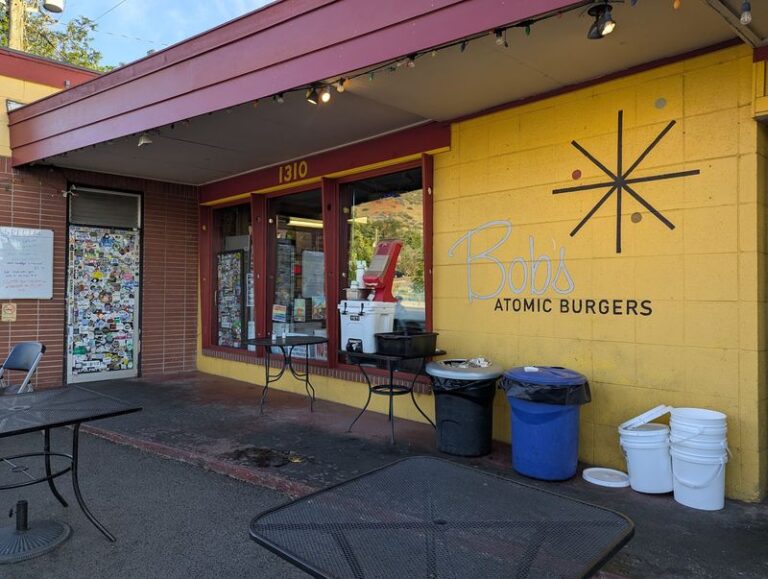 This Golden Cafe Has Been Flipping Pancakes For Miners’ Grandkids Since The 1950s