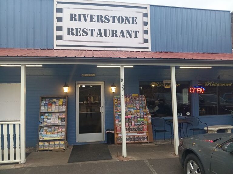 In Townsend, Tennessee, The Riverstone Restaurant Serves Homestyle Comfort Food On The Quiet Side Of The Smokies