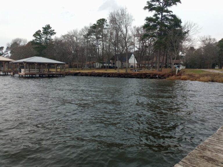 Retirees Find Lake Living And Small-Town Prices Around Lake Palestine In East Texas